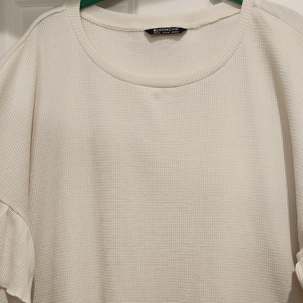 Bloomchic Waffle Knit Ruffled Sleeve Top - Cream 1x - Picture 3 of 6